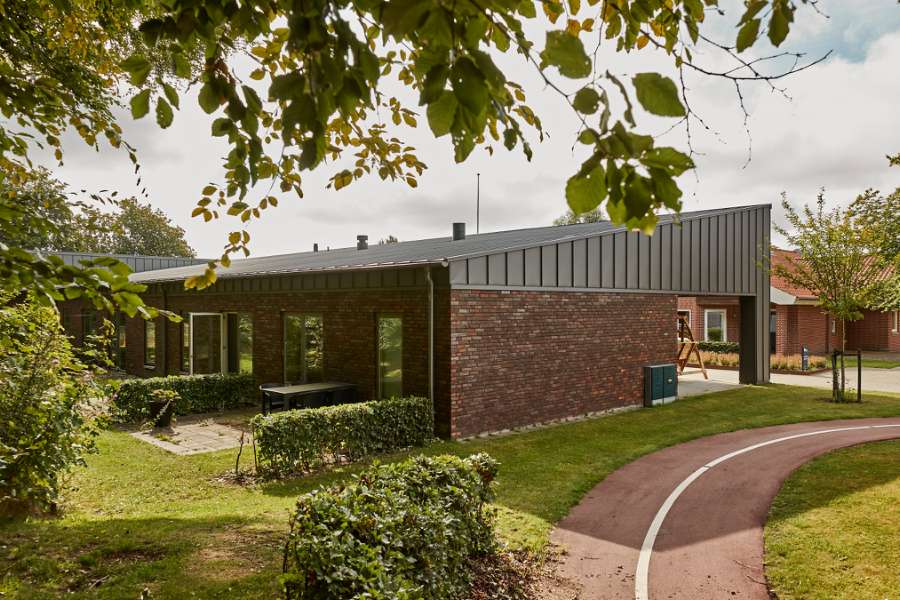 Eine schöne Materialkombination, Engparken 1, 9500 Rørbæk